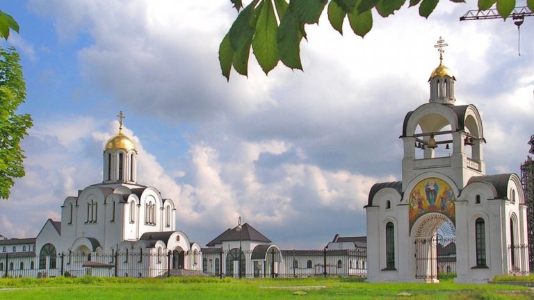 Архиепископ Светослав Логин се обяви в подкрепа към стремежите на Киевското духовенство
