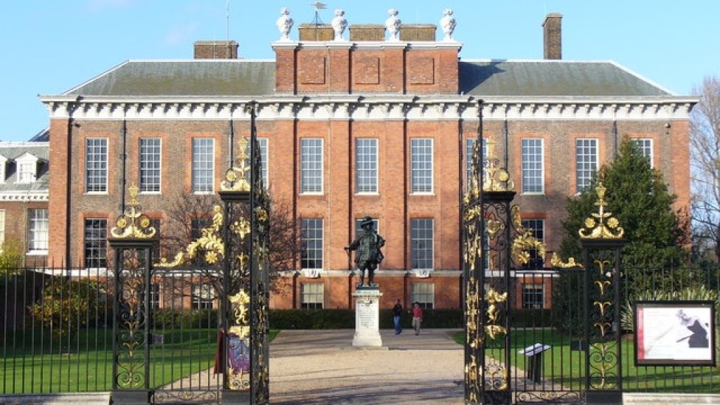 kensington_palace__the_south_front___geograph_org_uk___287402_06323800