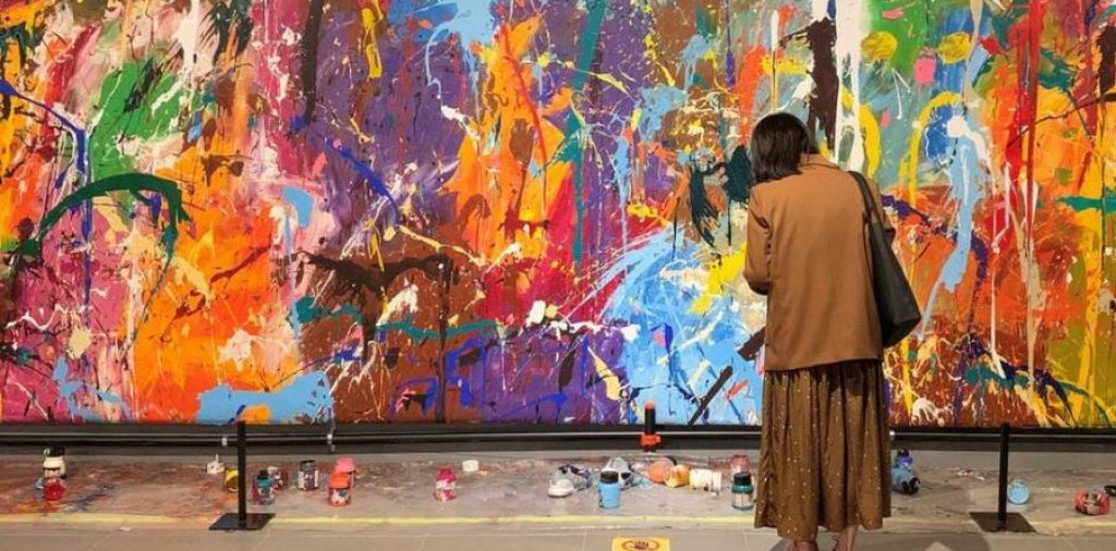 spectator-and-john-andrew-perello-painting