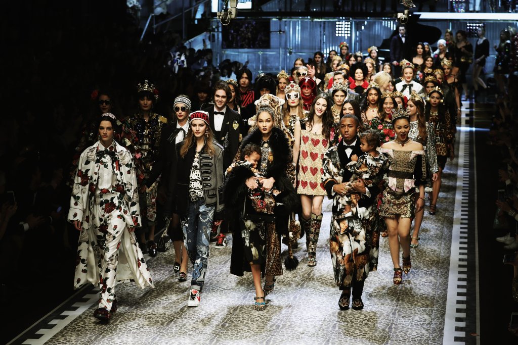 Dolce & Gabbana  ревю по време на седмицата на модата в Милано