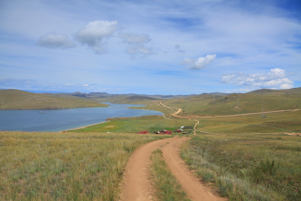 dirt road