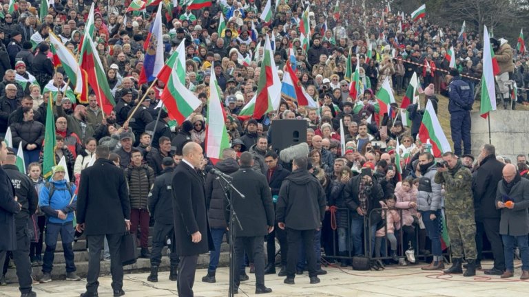 Тържествата на връх Шипка в снимки