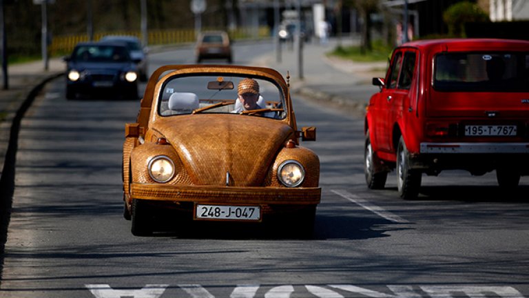 Джепето от Босна и неговият VW Beetle (галерия)