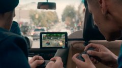 Nintendo Switch може да бъде използвана като преносима конзола, но можете да я вържете и към телевизора си. Около продукта вече се шуми много и той се очаква с голямо нетърпение, но все още няма информация относно основни негови характеристики...