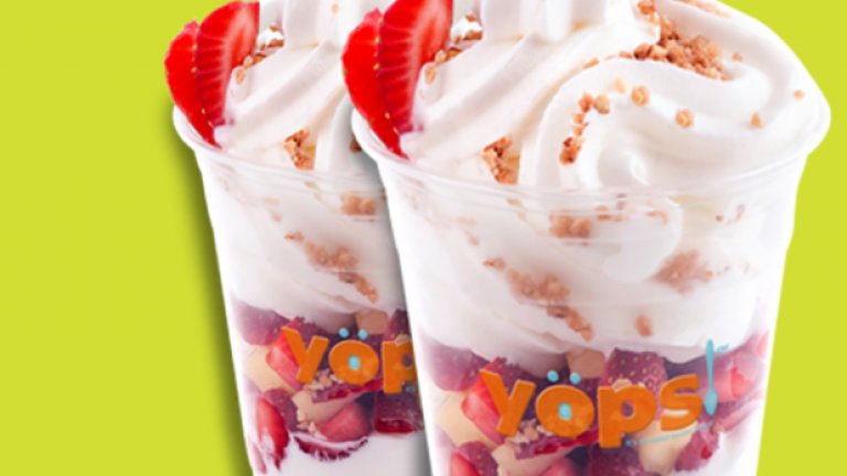 YOPS

Вкусът на YOPS е уникален и можеш да го разпознаеш от първата лъжичка. С усещане за лекота, без мазнини и за добра форма. YOPS Delight (на снимката) пък е истинско йогурт изживяване на пластове.

Всичко започва в пласт хрупкава гранола и пласт YOPS йогурт с вкус по твой избор.Всеки може да си направи милиони YOPS комбинации с избор от винаги различни шоколади, шоколадови салси, бонбони, бисквитки, ядки, кроканти и  пресни плодове.

http://www.yops.bg/