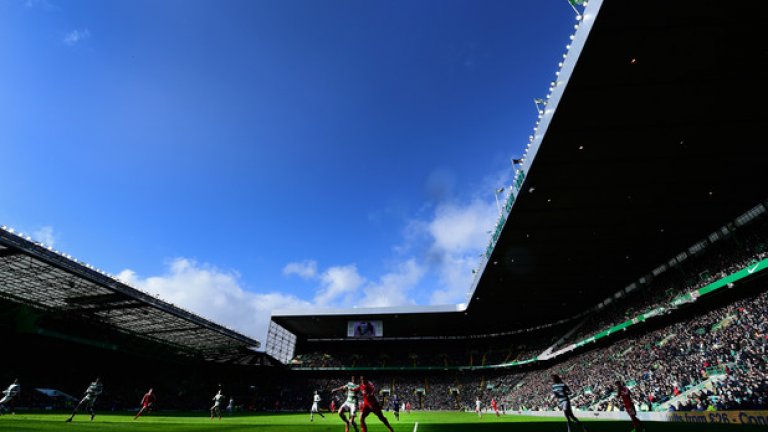7. "Селтик Парк" (Глазгоу): Когато играе Селтик, винаги е шумно. 60-хилядният стадион вероятно има най-добрата атмосфера на Острова.