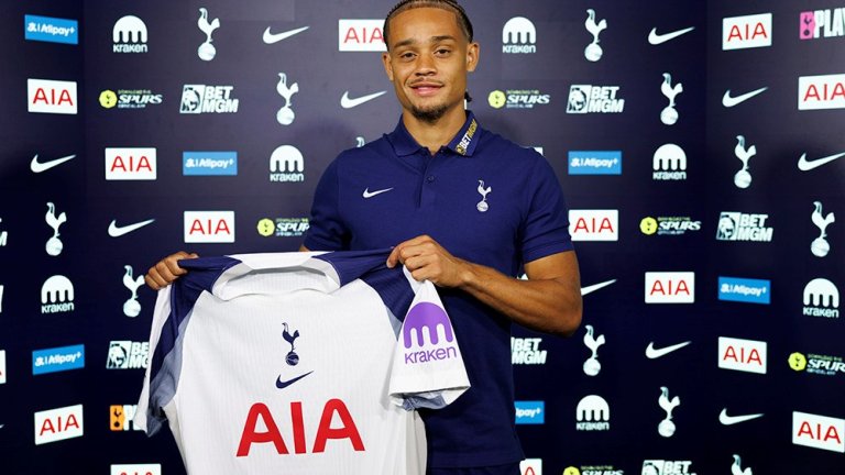 Тотнъм спечели войната с Челси за нидерландец