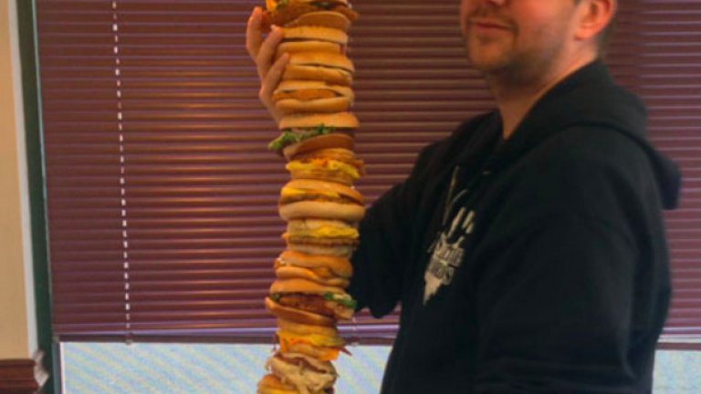 Американец си поръча всички сандвичи на McDonald's, за да създаде McEverything