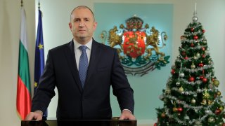 "Братството на почтените хора се роди на площадите", каза президентът в новогодишното си обръщение