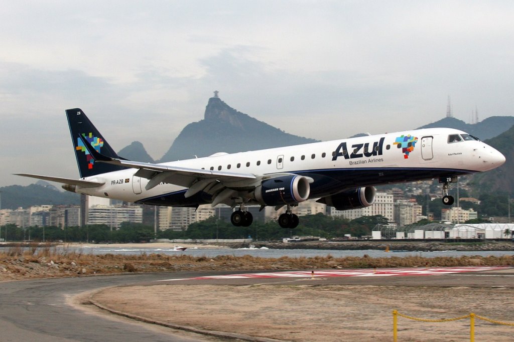 Azul_Embraer_ERJ-190-100IGW_190AR