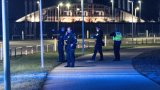За около 4 часа са спрени всички кацания и излитания (на снимката: полицаи около летището в Копенхаген)