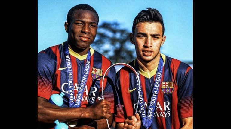 Адама Траоре и Мунир с трофея от първото издания на Младежката Шампионска лига