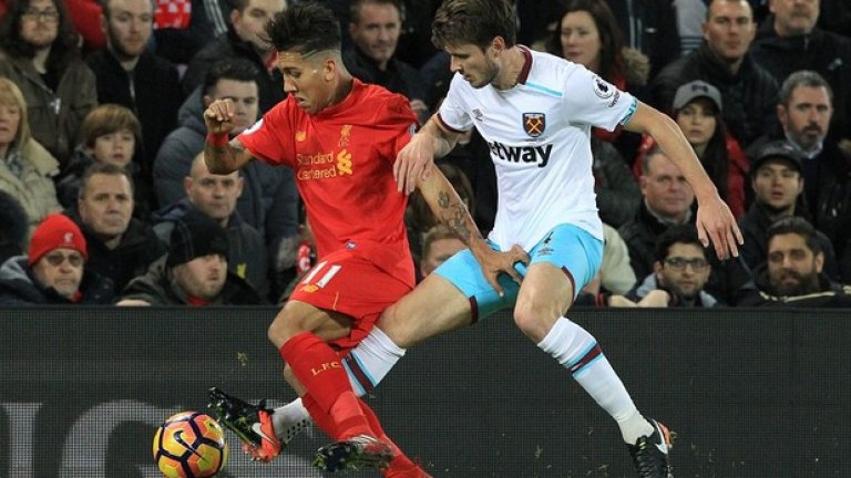 Фирмино този път не успя да се разпише за Ливърпул.