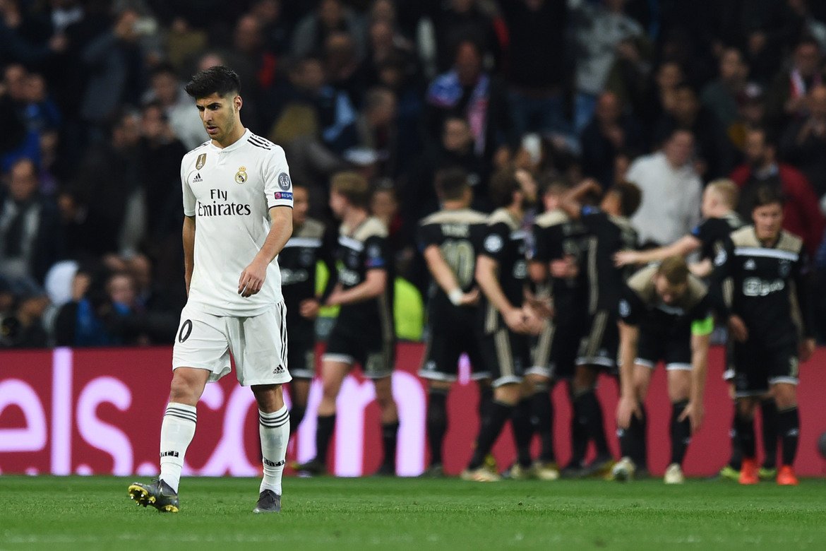 За една седмица Реал отпадна в полуфиналите за Купата на краля, загуби шансове за титлата в Испания и беше изхвърлен от Шампионската лига