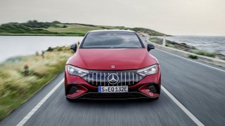 S-Class ще бъде заменена от също толкова красиви електрически седани