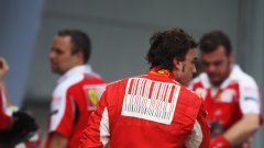 Алонсо не иска да напуска Формула 1, но не се знае дали ще остане във Ferrari