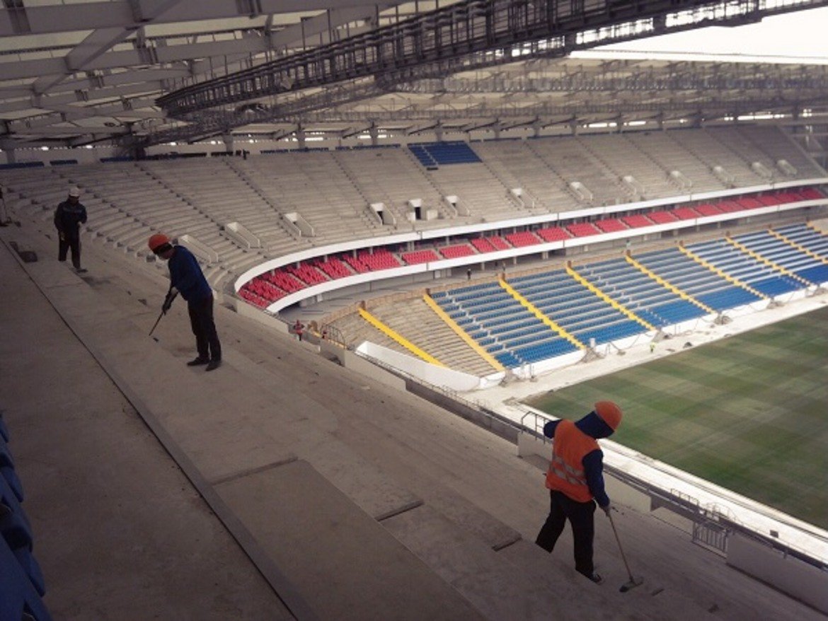 "Ростов Арена"

Стойност — 18,7 млрд рубли, капацитет — 45 хиляди зрители

Готов е на 90 процента и домакините от побратимения на Плевен град нямат притеснения. Стадионът се прочу с това, че фирмата-изпълнител не беше плащала 5 месеца на работниците.
