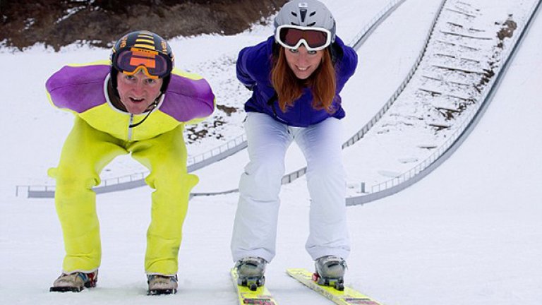 Еди Орела е любимец на цяла Британия. През 1988-а заряза спускането и се ориентира към ски скоковете. Намери начин да отиде на игриге в Калгари.