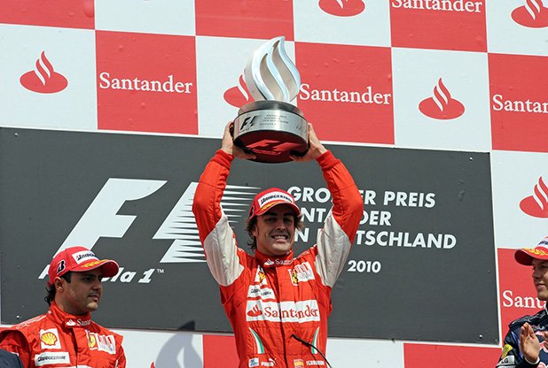 "Fernando is faster than you" осигури победата на Алонсо в Германия през 2010