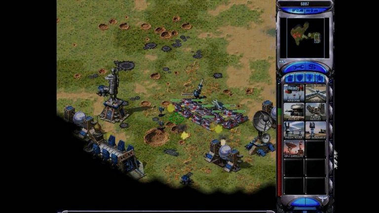 Command & Conquer: Red Alert 2

За да успее вашата фракция в суровия свят на стратегическата класика Command & Conquer: Red Alert 2 се нуждаете от две неща: база и армия. Антипиратската стратегия на ЕА обаче взе на прицел и двете. Не повече от 30 секунди, след като започнете нова игра на нелицензирано копие, всичко, което притежавате като бойни единици в играта ще гръмне едновременно в една грандиозна експлозия. Единственото, което ви остава, е да гледате с празен поглед екрана на монитора. Всъщност, това е забавно решение, но и пропиляна възможност за много повече. Чисто и просто, 30 секунди е прекалено къс период. За максимално удовлетворение ЕА трябваше да остави пиратите да поиграят поне десетина минути, преди да дръпне шалтера.