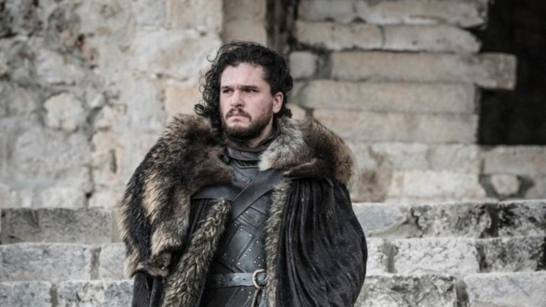 Game of Thrones 
Противоречив финал на един наистина противоречив последен сезон – това е най-краткото обобщение на Game of Thrones 8. Най-разочарованите направиха петиция за пренаписването на последните шест серии, най-върлите фенове обаче защитават любимата си поредица до последно. 
Дали сравнително щастливия край на продукция, известна до голяма степен с насилието и бруталните си сцени, е най-правилното решение – всеки е оставен сам да прецени. Факт е, че последният епизод на сагата предизвиква и тепърва ще предизвиква спорове доколко беше адекватен и задоволителен.