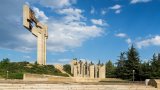 Бягство към Стара Загора = ритник към реалността