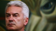 Лидерът на "Атака" кани в България Сергей Наришкин от "черния списък" на ЕС 