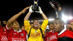 Магията на Куско 3000 м над земята: Когато един аутсайдер стигна до върховете на южноамериканския футбол