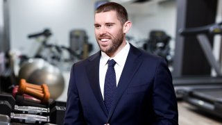 Най-младият Шварценегер свали 25 килограма и се превърна в нацепен Адонис