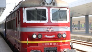 Някои от влаковете ще тръгнат с 10 до 60 минути по-рано