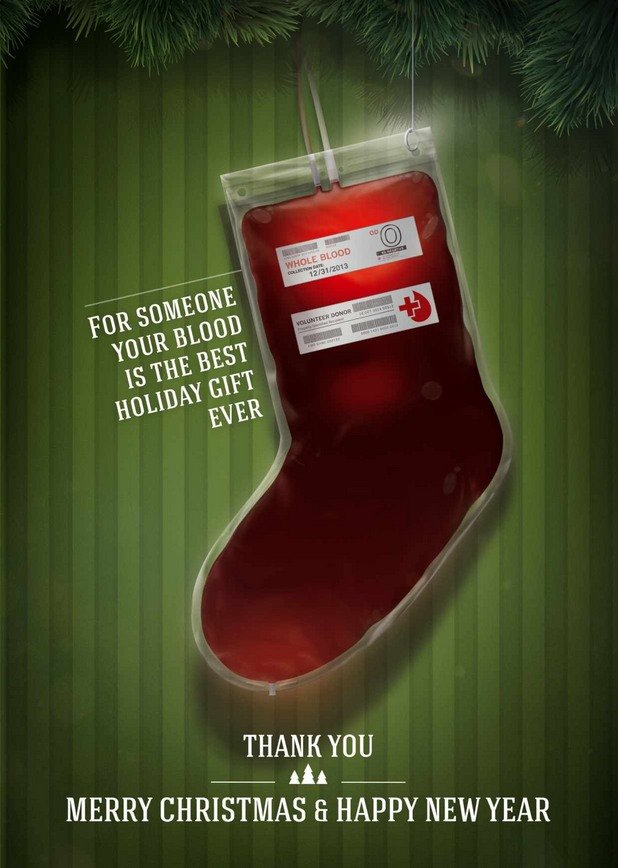 "За някой твоята кръв е най-добрият коледен подарък. Благодаря! Честита Коледа и Весела Нова Година". Реклама на Червеният кръст