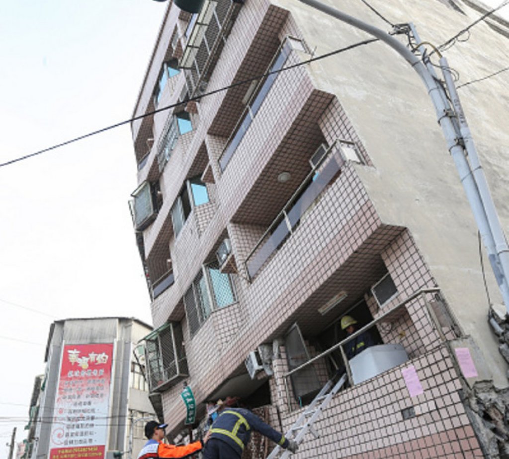 7 убити и стотици ранени при 6,4 по Рихтер в Тайван