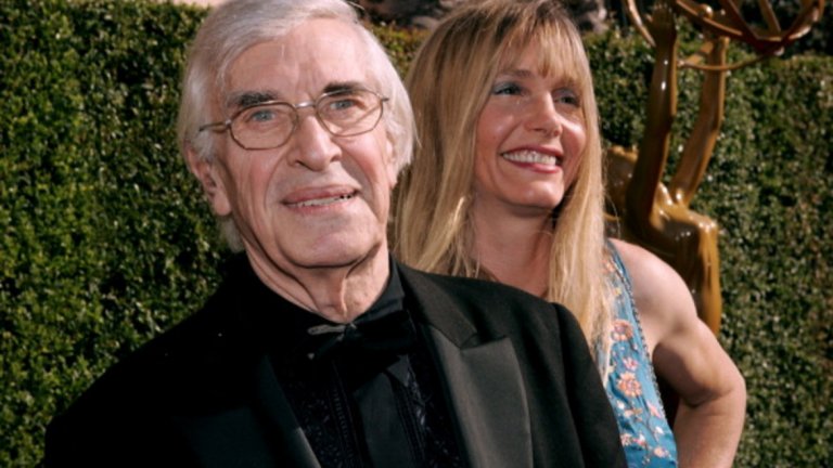 Мартин Ландау