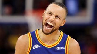 Стеф Къри сбъдна своя мечта и счупи един от големите рекорди в NBA