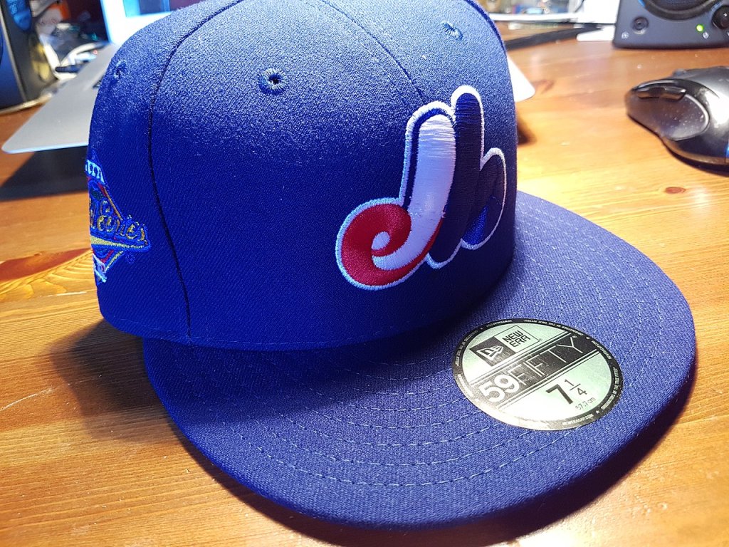 1280px-Montreal_Expos_hat_(32297579965)