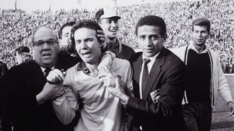 Треньор: Марио Загало
Марио Загало става световен шампион като футболист със "селесао" на два пъти през 1958 година в Швеция и 1962 година в Чили. След това той прегръща световната титлата и като селекционер на тима през 1970 година в Мексико. На Мондиал 1994 в САЩ Бразилия спечели четвъртата си световна титла, а Загало бе помощник на тогавашния селекционер Карлос Алберто Перейра. 