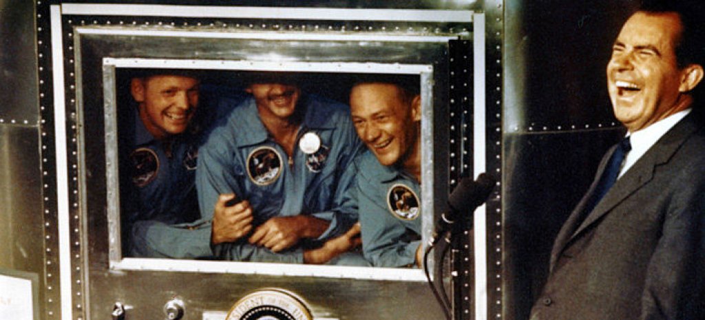 (File) Neil Armstrong Dies at 82