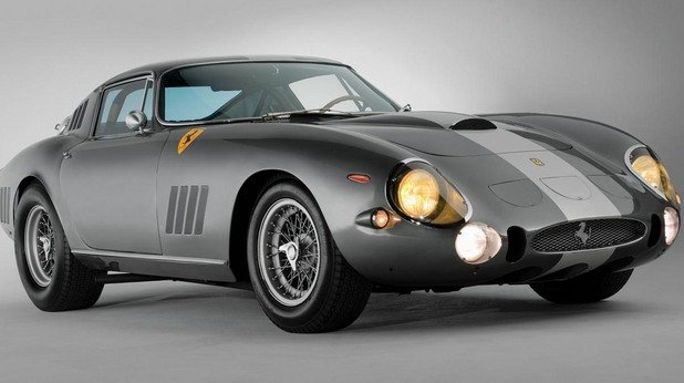 Ferrari 275 GTB/C Speciale by Scaglietti – 24,6 милиона евро
Тук серията е още по-скромна – три ръчно сглобени коли, а моделът е наследник на 250 GTO. Лека алуминиева каросерия и шаси Tipo 563, а дизайнът е силно повлиян от славния предшественик на модела.