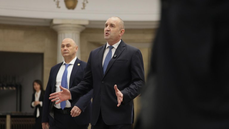 Ако партията каже, ще стане премиер. А партията прави, каквото той каже...