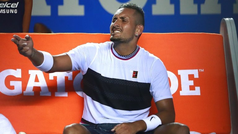 "Човече, добре ли си? От трибуните се чува музика"
В ежедневието си Ник обожава музиката, но не и на корта. На Australian Open преди три години, Томаш Бердих сложи край на участието на представителя на домакините, който отново намери оправдание. "Човече, добре ли си?! Добре ли си?! От трибуните се чува музика, докато играем!", крещеше австралиецът на съдията на стола. Съперникът му седеше безмълвно в стола си, а Ник размени реплики и с хора от публиката. "Това е цирк!".