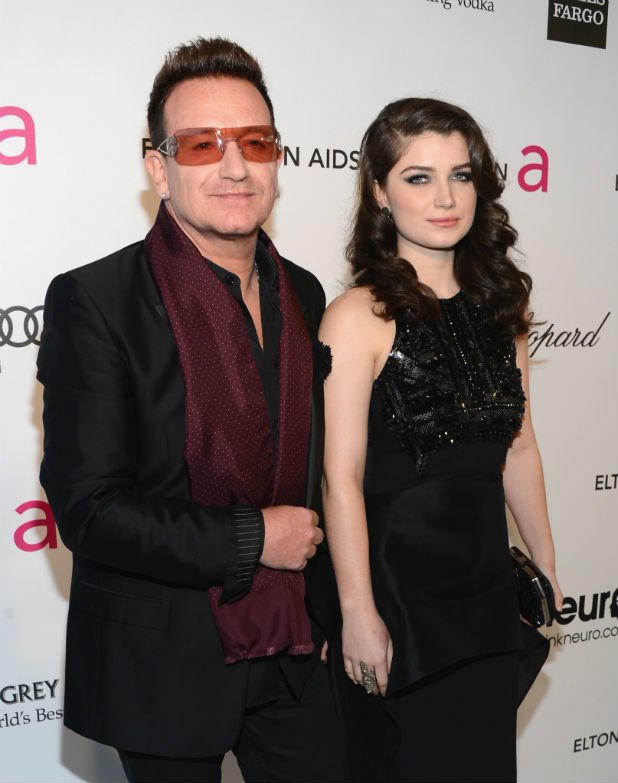 Актрисата Ив Хюсън и баща й Боно от U2