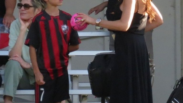 Виктория Бекъм
Без коментар!