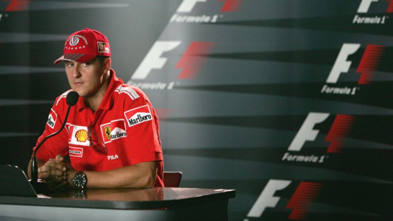 В началото на XXI век Михаел Шумахер се превърна в най-успешния пилот в историята на Формула 1 с петте си поредни световни титли за Ferrari