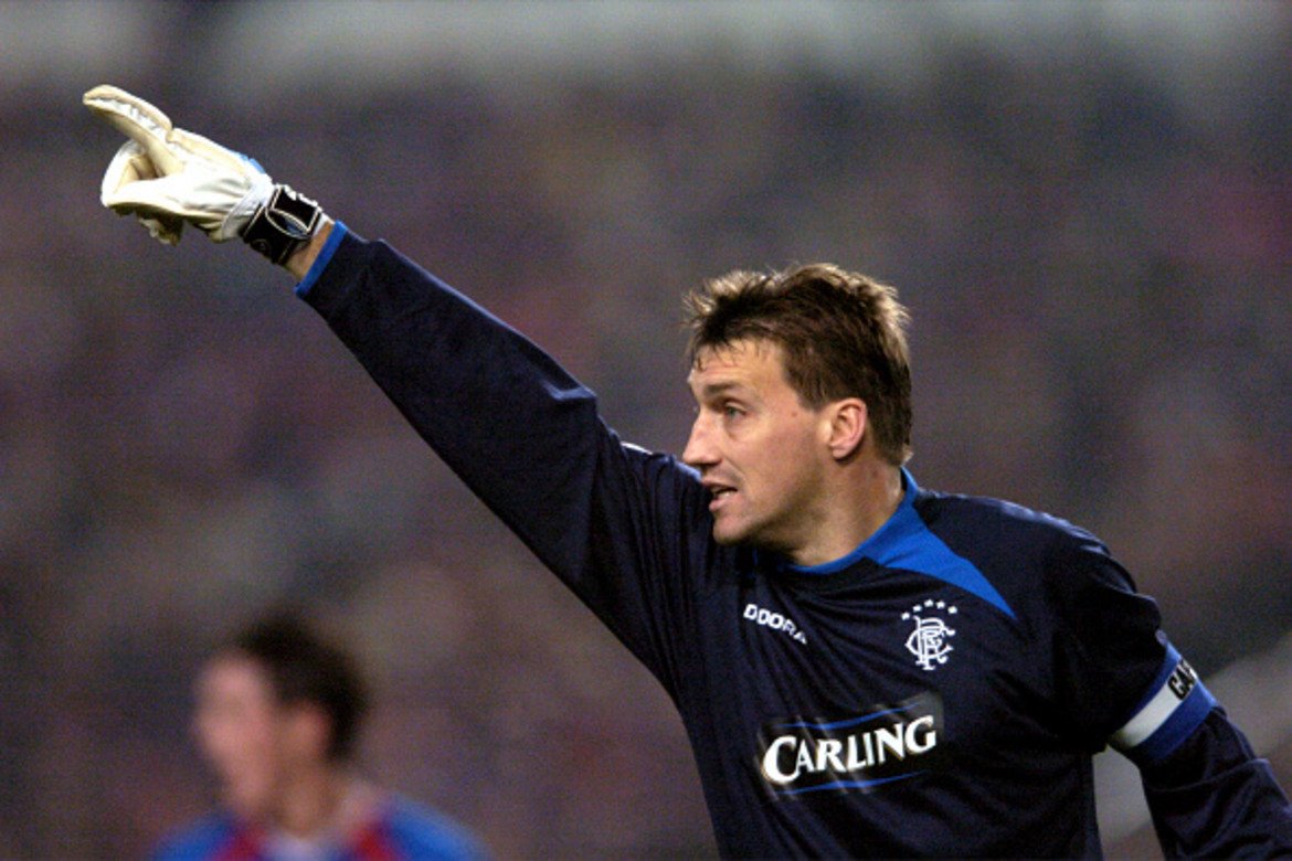 Щефан Клос
Остана в Дортмунд до 1998 г., след което премина в Рейнджърс.