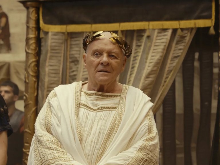 Антъни Хопкинс може и да няма главна роля в този сериал, но присъствието му определено вдига нивото.