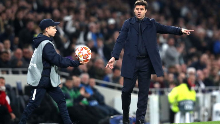 "Признавам си, че сбърках със схемата с петима в защита", заяви Почетино.