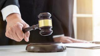 Защитата на певицата и прокуратурата се споразумяха за по-лека присъда