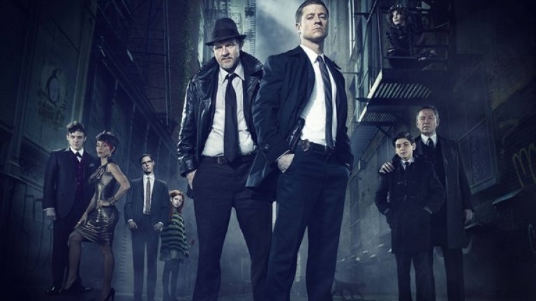 "Готъм"/ "Gotham" 
Сериалът разглежда се фокусира върху детектив Джим Гордън, който трябва да се справя с всички криминалние елементи в Готъм, преди Батман да се появи на сцената. С развитието на сюжета се появяват някои от любимите персонажи и злодеи от комиксите, но по нов и интересен начин.