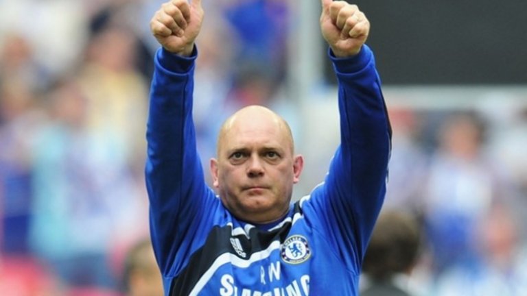 Почина Рей Уилкинс