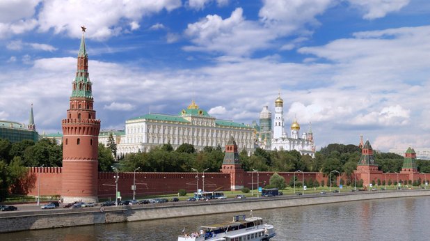 Кремъл е само символ на Москва, докато ЦСКА - Спартак е символ на Русия
